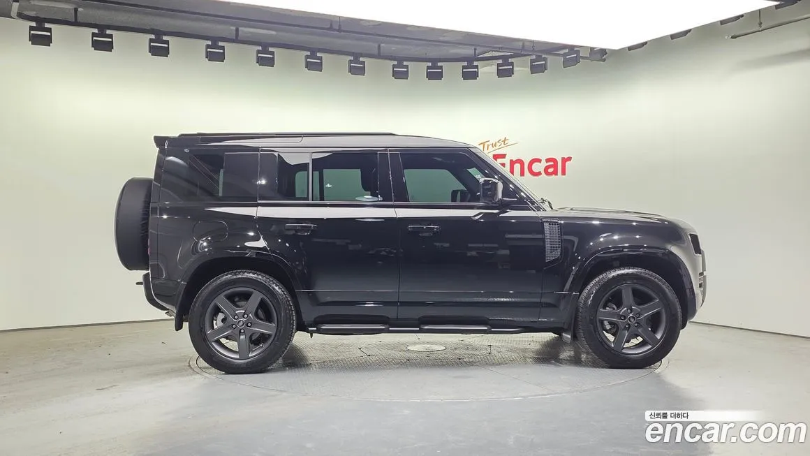 Land Rover Defender 2025 из KR, фото 10