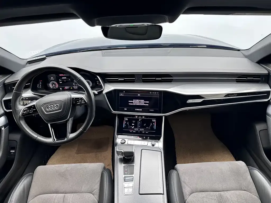 Audi A6L — фото 2