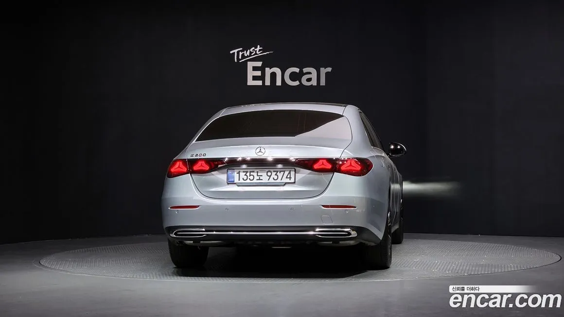 Mercedes-Benz E-Class 2025 из KR, фото 4
