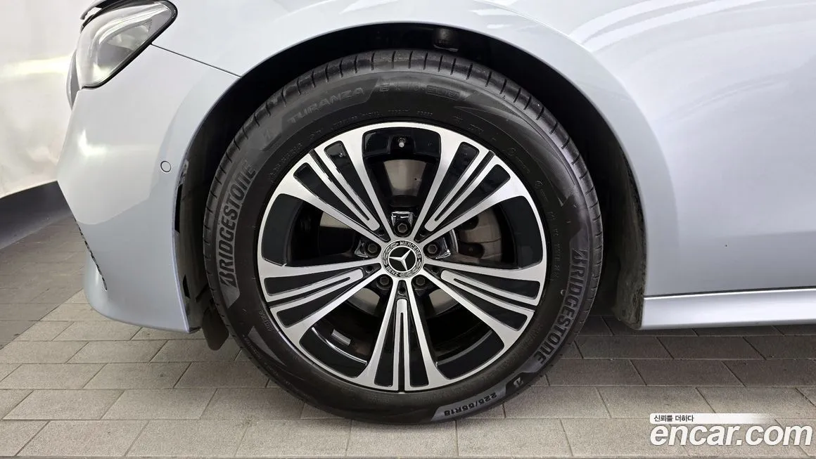 Mercedes-Benz E-Class 2025 из KR, фото 7