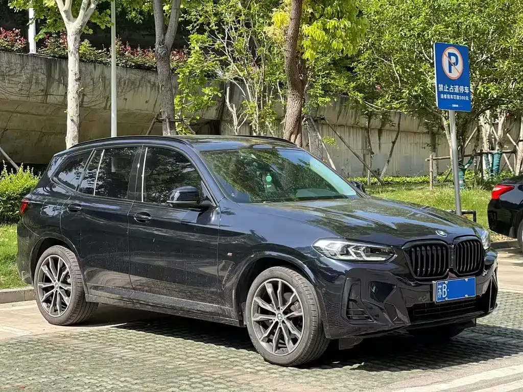 BMW X3 — фото 9