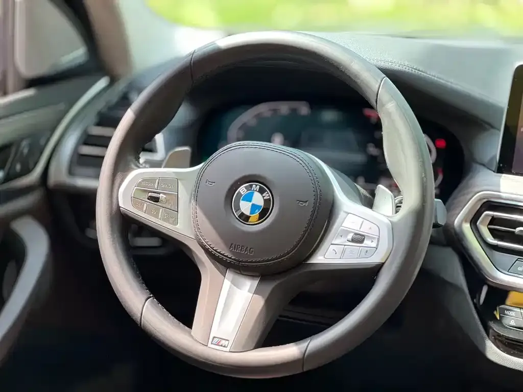 BMW X3 — фото 3