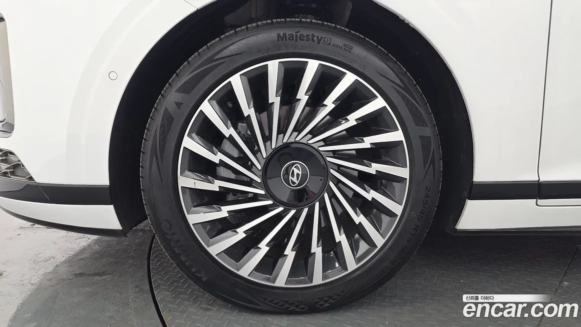 Hyundai Grandeur 2023 из KR, фото 8