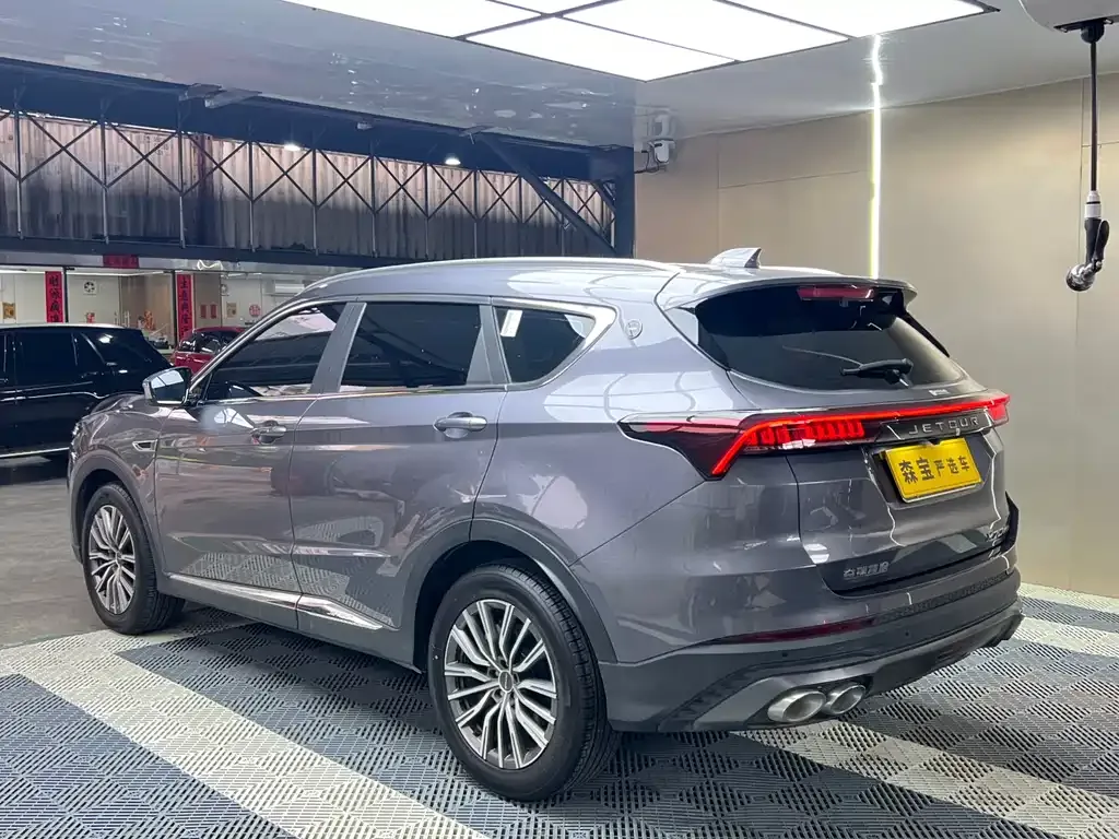 Jetour X70 PLUS — фото 10