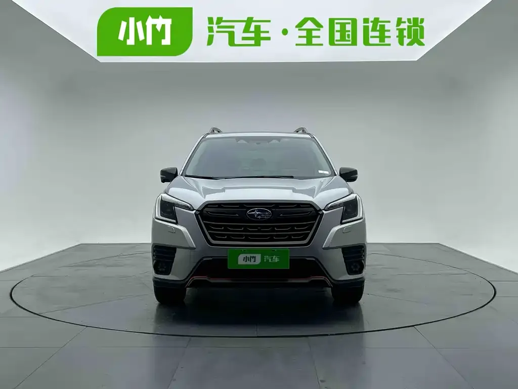 Subaru Forester — фото 4