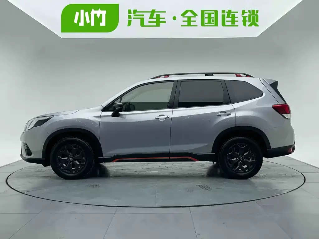 Subaru Forester — фото 5