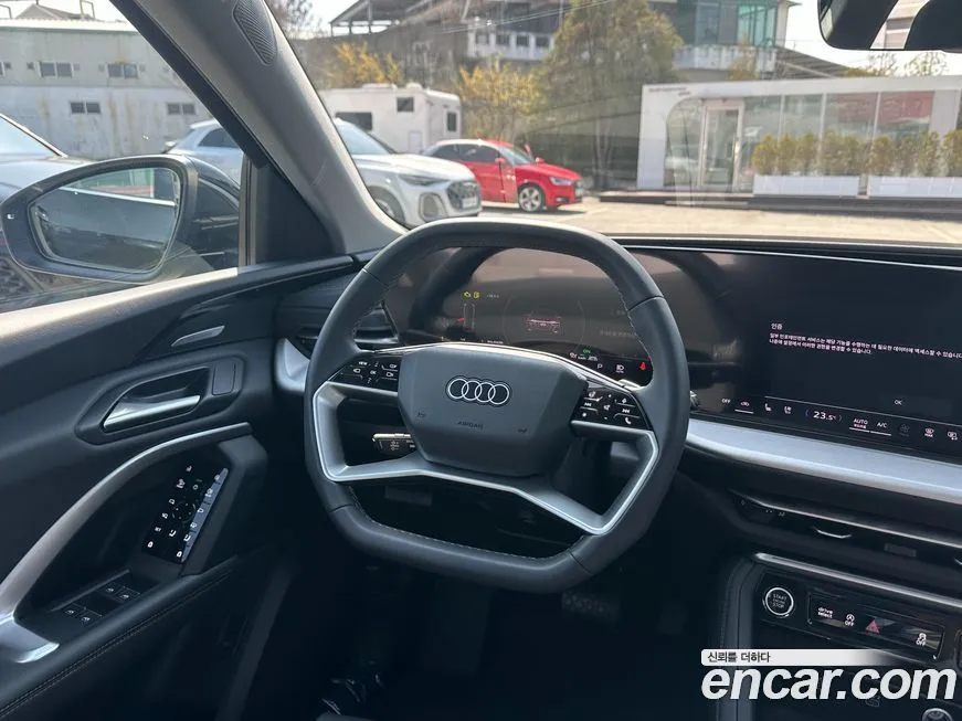 Audi Q5 2025 из KR, фото 3