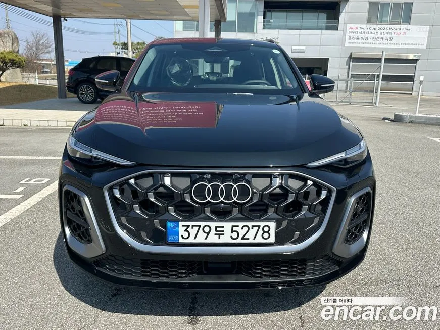 Audi Q5 2025 из KR, фото 7