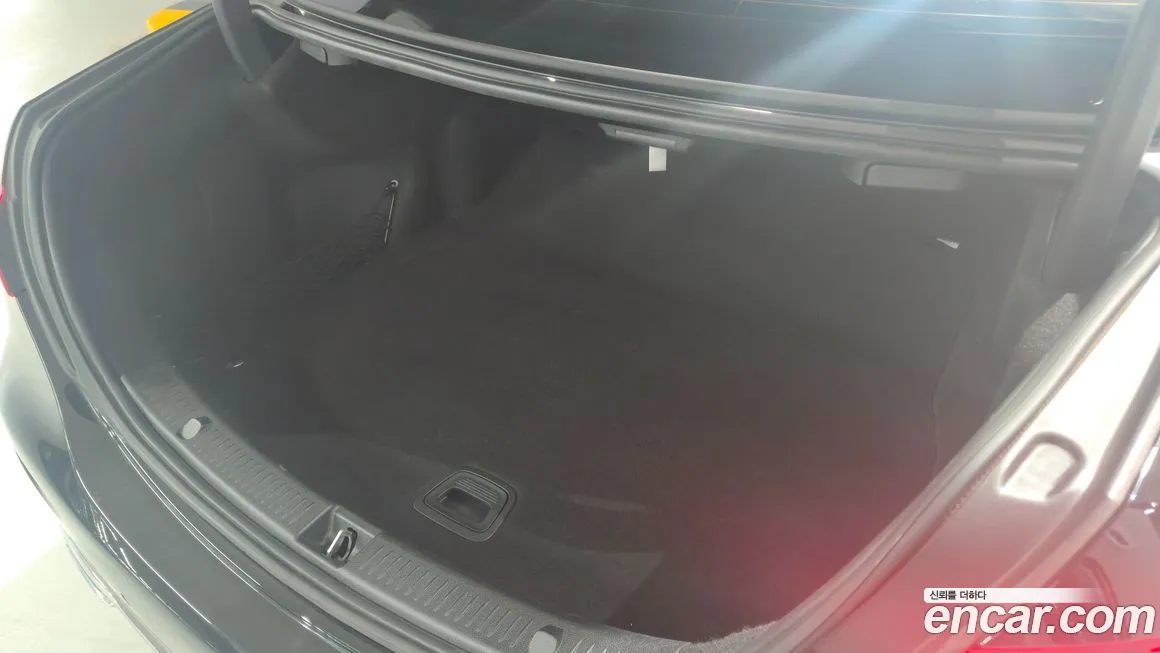 Mercedes-Benz E-Class 2021 из KR, фото 4