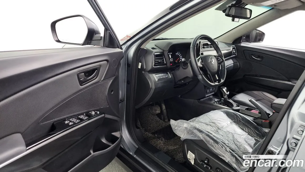 KG Mobility (Ssangyong) TIBOLI 2021 из KR, фото 6
