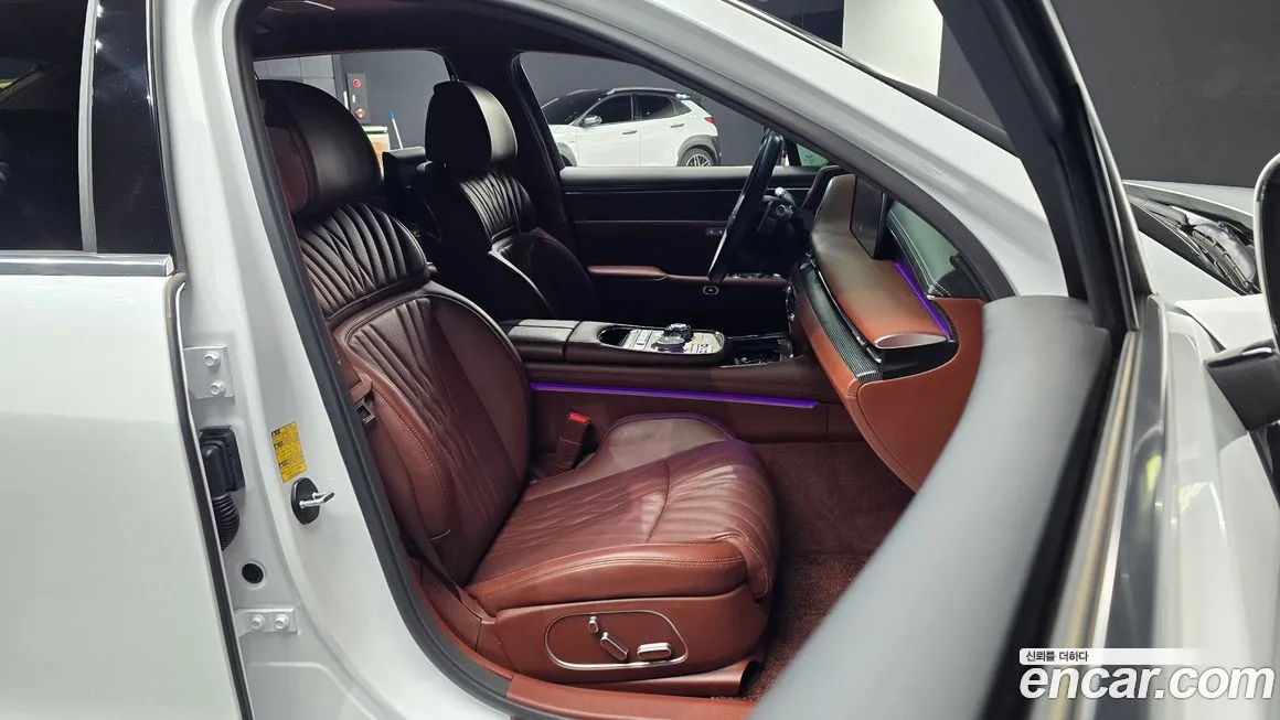 Genesis G90 — фото 10