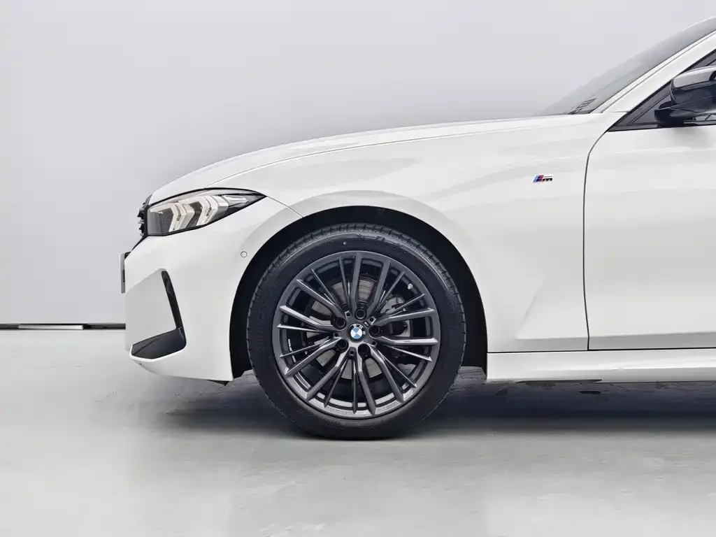 BMW 3 Series — фото 10