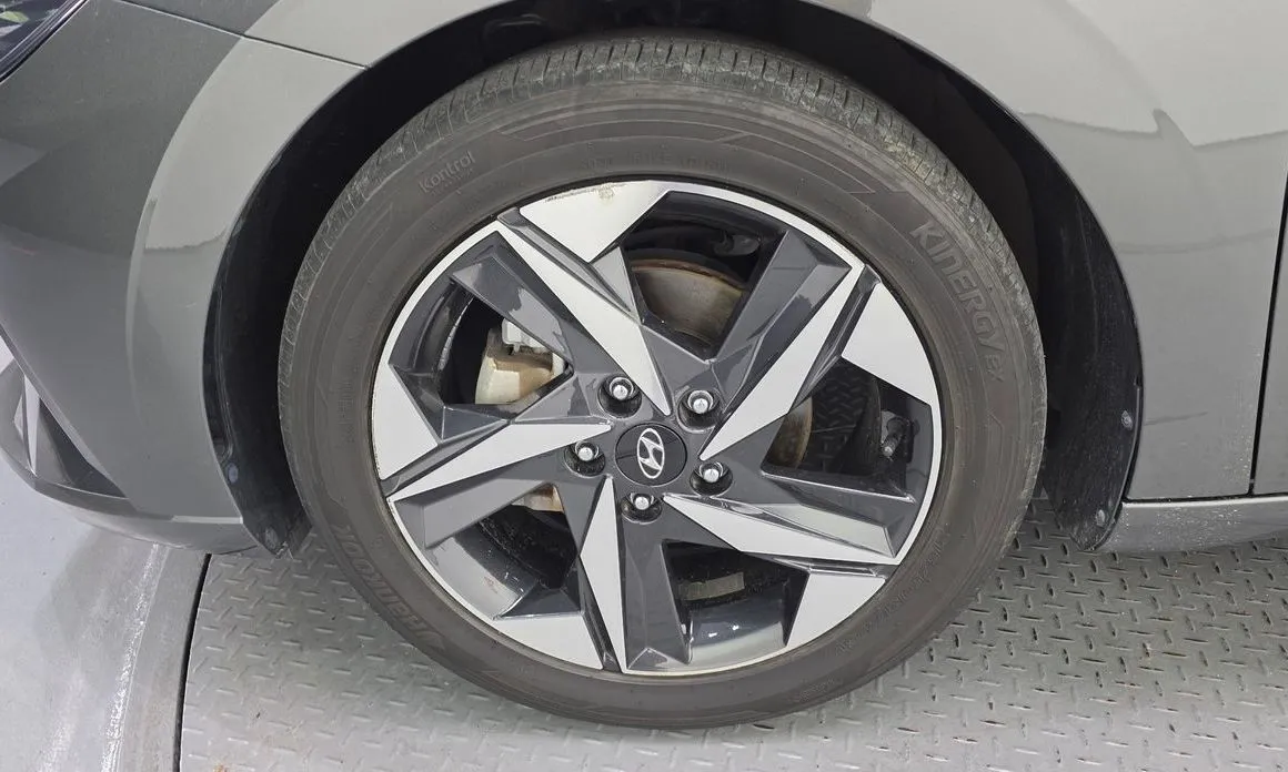 Hyundai AVANTE — фото 4