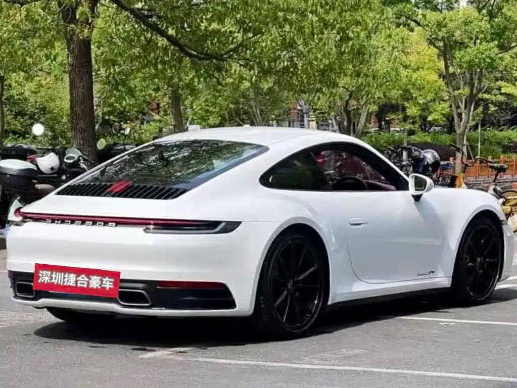 Porsche 911 2021 из CN, фото 5