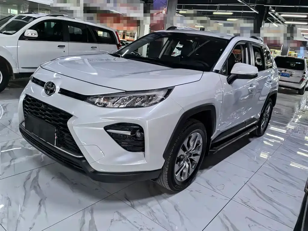 Toyota Wildlander — фото 1