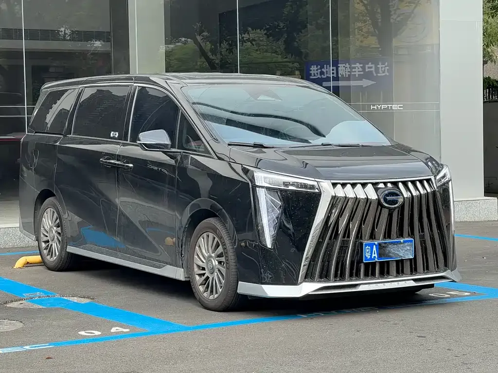 GAC Motor Trumpchi M8 — фото 2