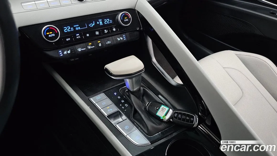 Hyundai AVANTE — фото 2