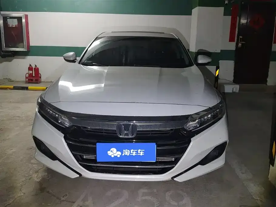Honda Accord — фото 4