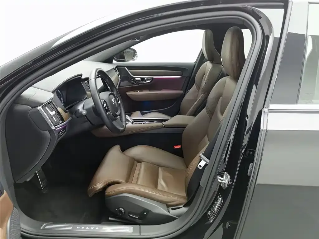 Volvo S90 2021 из CN, фото 9