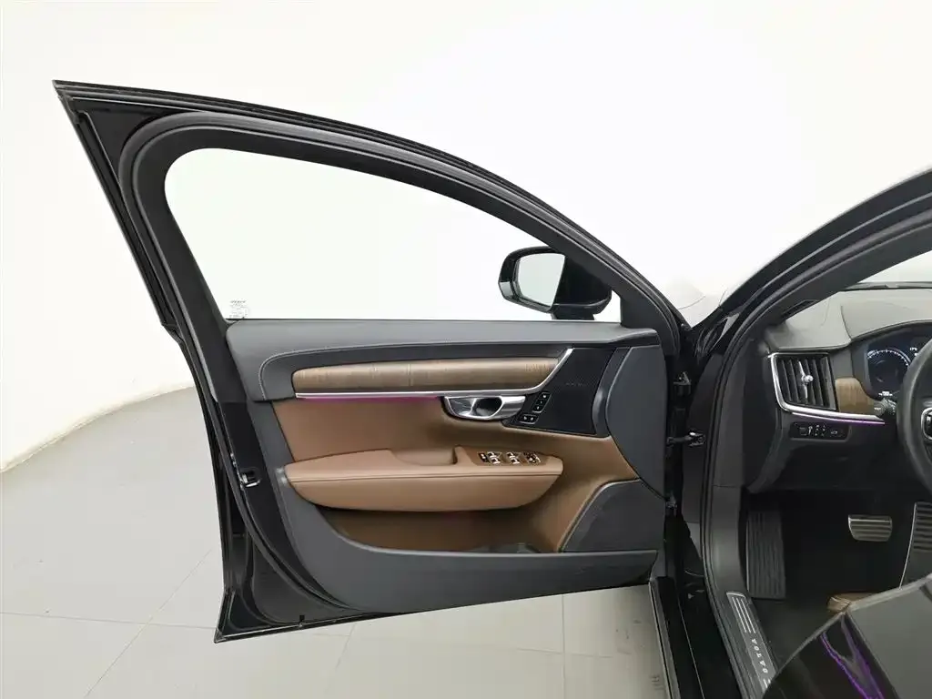 Volvo S90 2021 из CN, фото 6