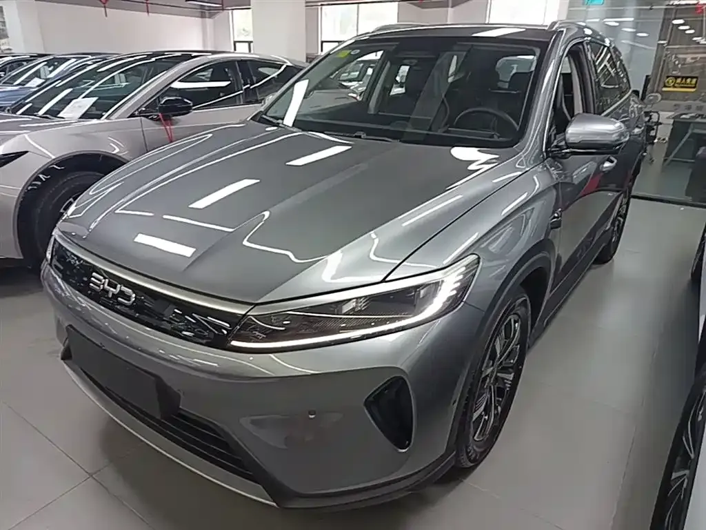 BYD Seal 05 DM-i — фото 1
