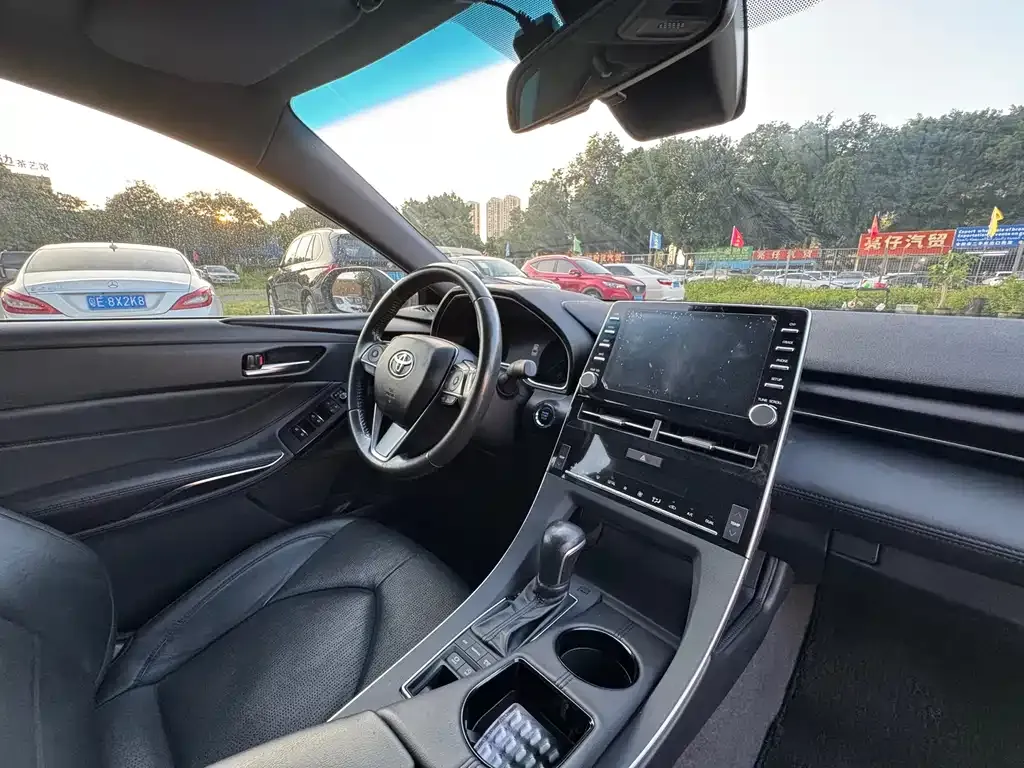 Toyota Avalon 2022 из CN, фото 7