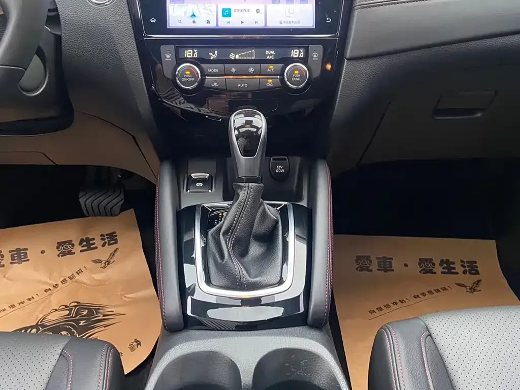 Nissan Qashqai — фото 4