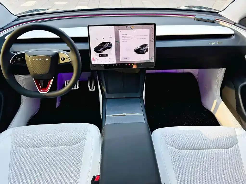 Tesla Model 3 — фото 9
