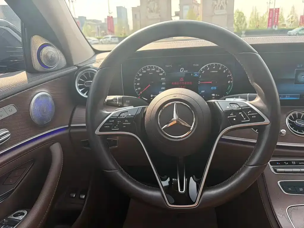 Mercedes-Benz E-Class New Energy — фото 2