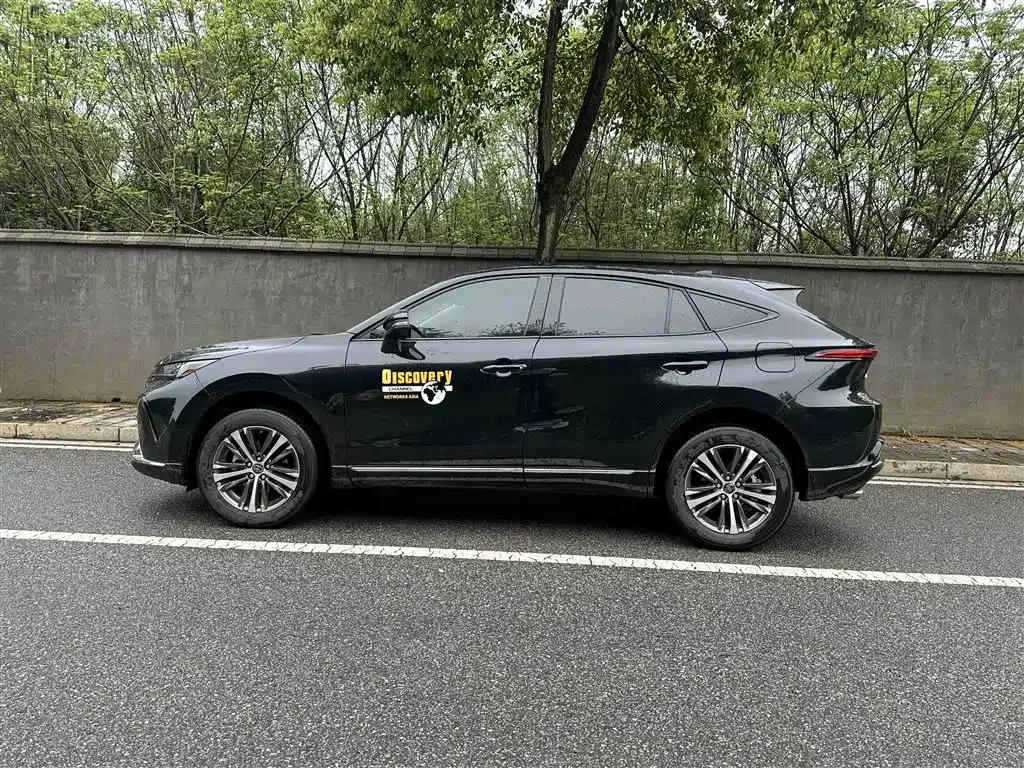 Toyota Venza 2024 из CN, фото 9