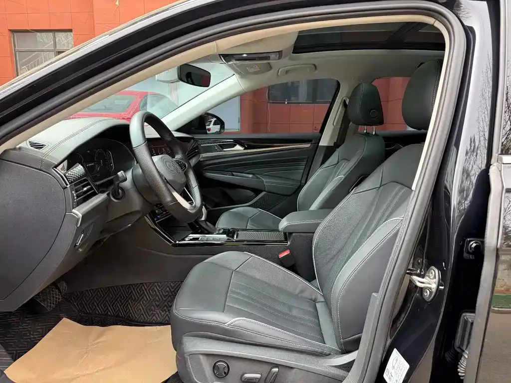 Volkswagen Passat — фото 3