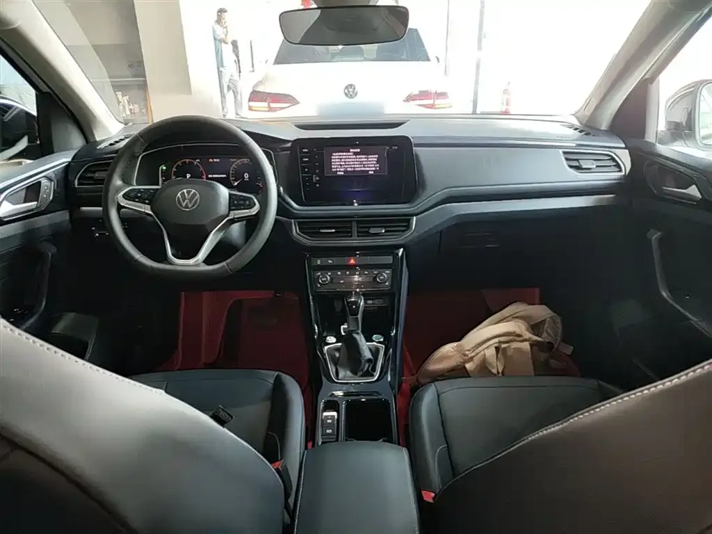 Volkswagen Tharu — фото 3