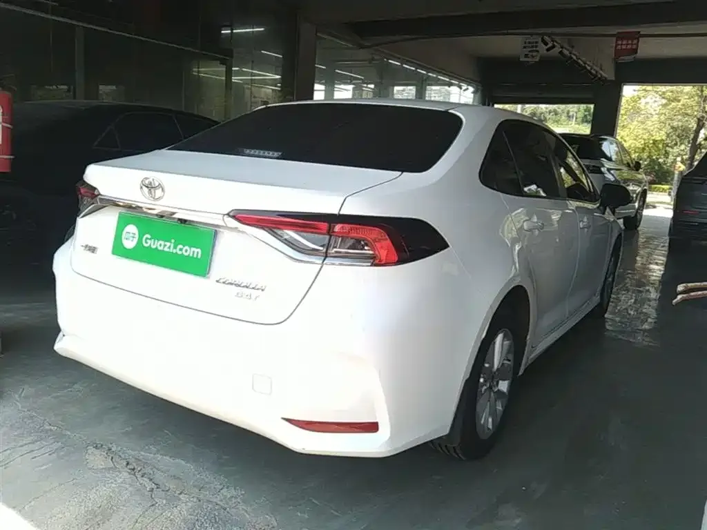 Toyota Corolla 2022 из CN, фото 6
