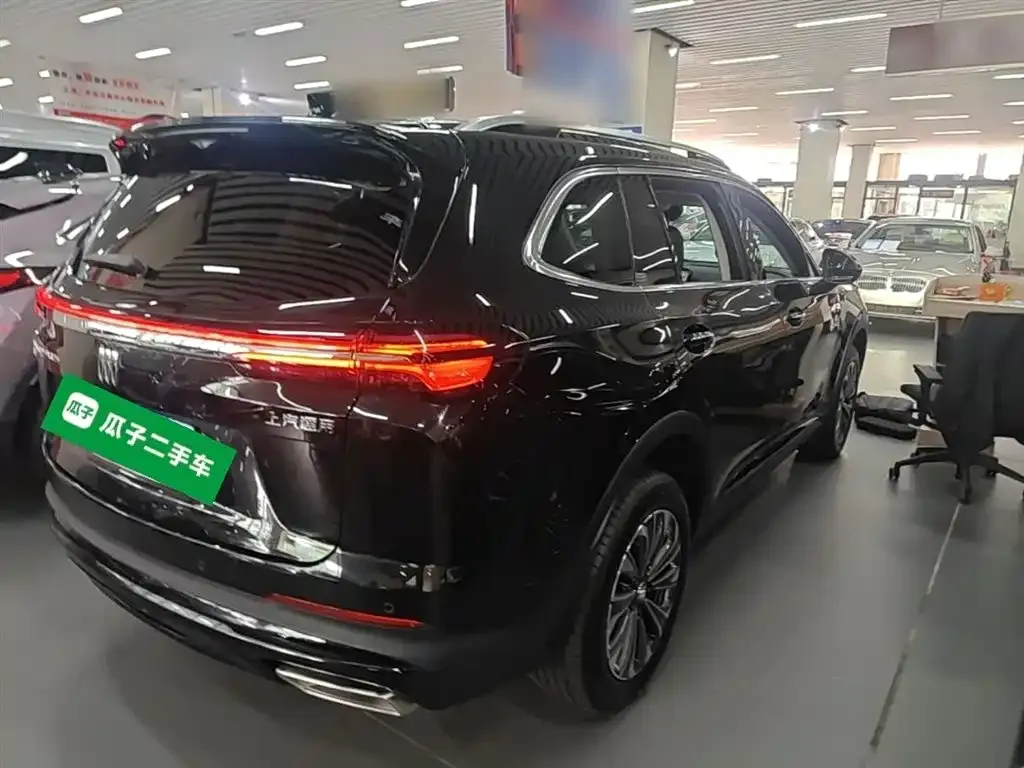 Buick Envision Plus — фото 3