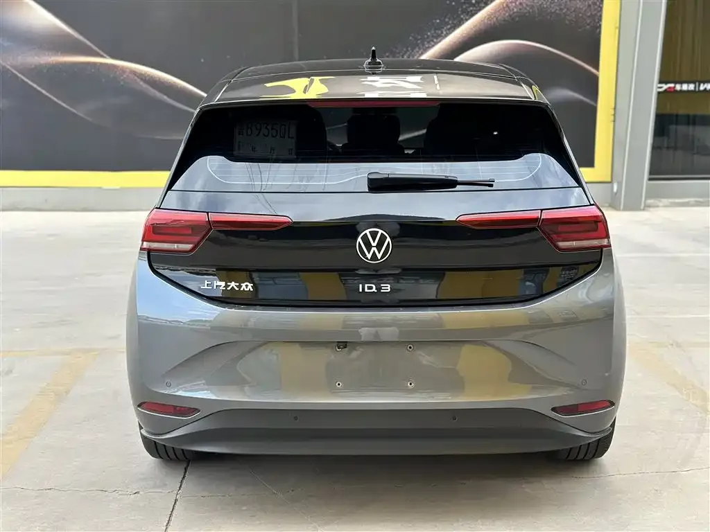 Volkswagen ID.3 — фото 3