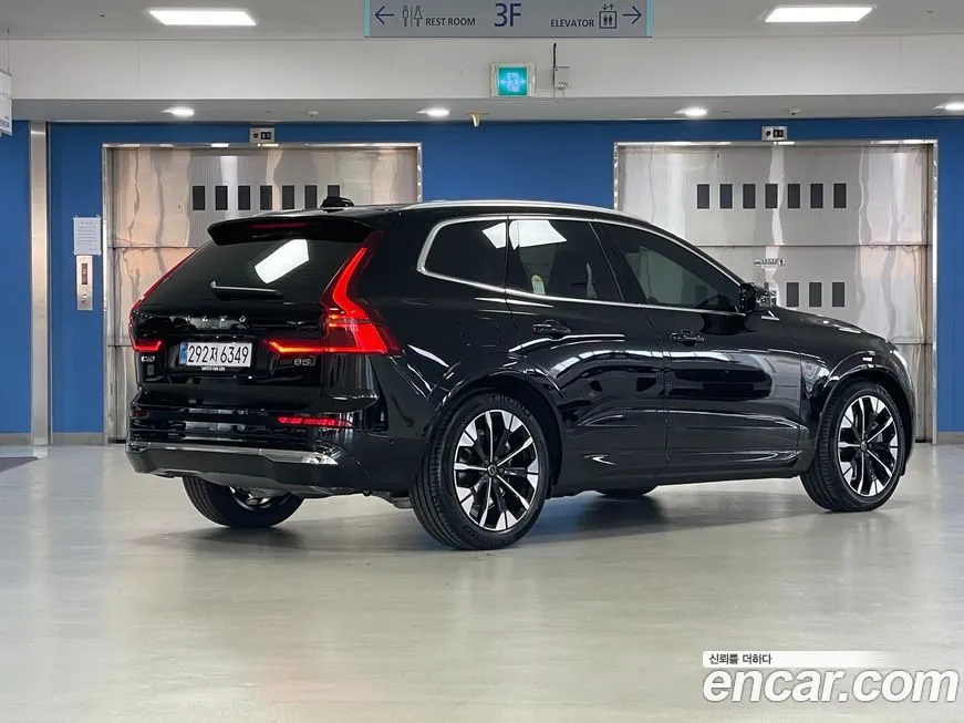 Volvo XC60 2026 из KR, фото 8