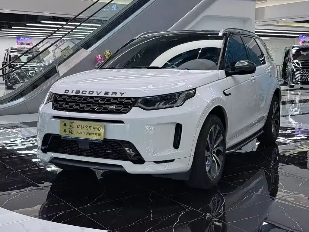 Land Rover Discovery Sport — фото 1