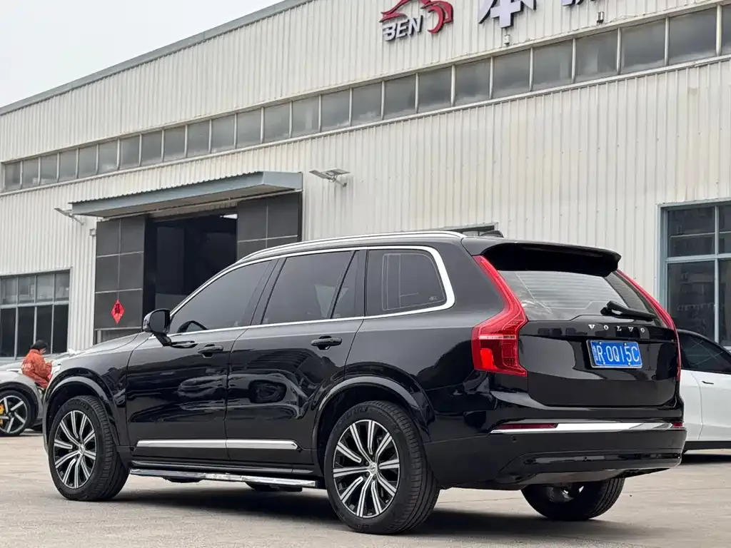 Volvo XC90 2024 из CN, фото 7