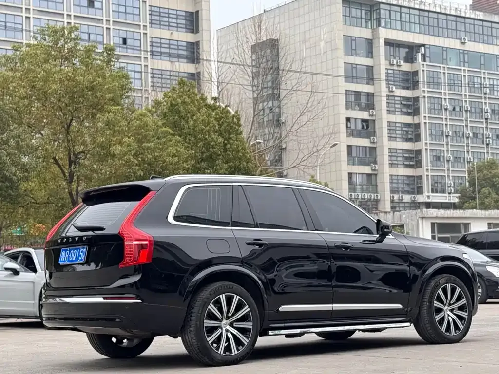 Volvo XC90 2024 из CN, фото 9