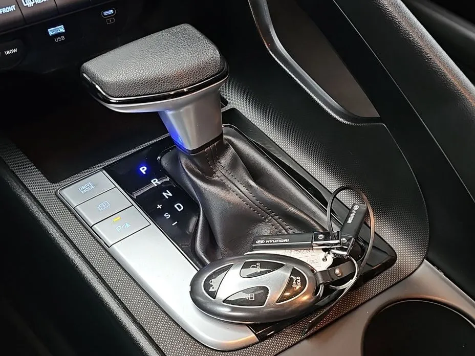 Hyundai AVANTE — фото 9
