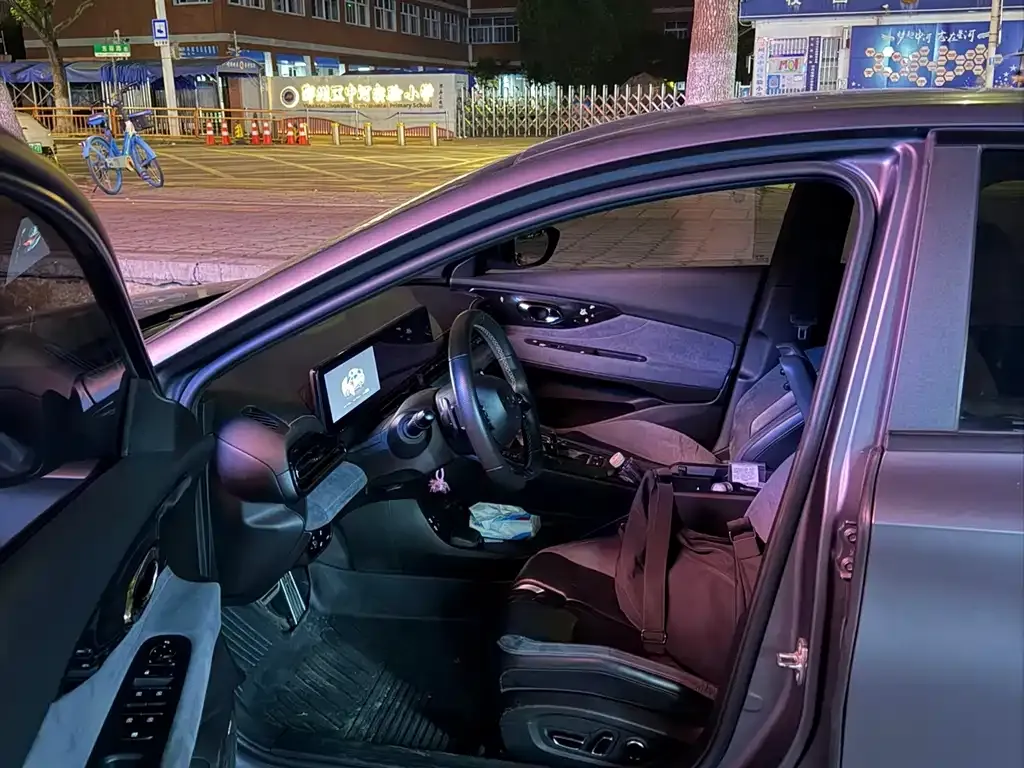 GAC Motor Shadow Leopard — фото 9