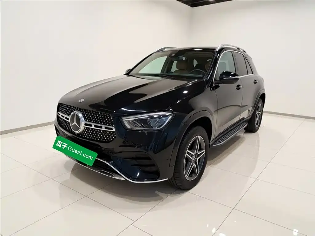Mercedes-Benz GLE — фото 1