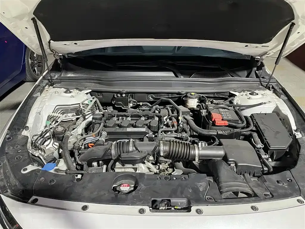 Honda Accord 2023 из CN, фото 9