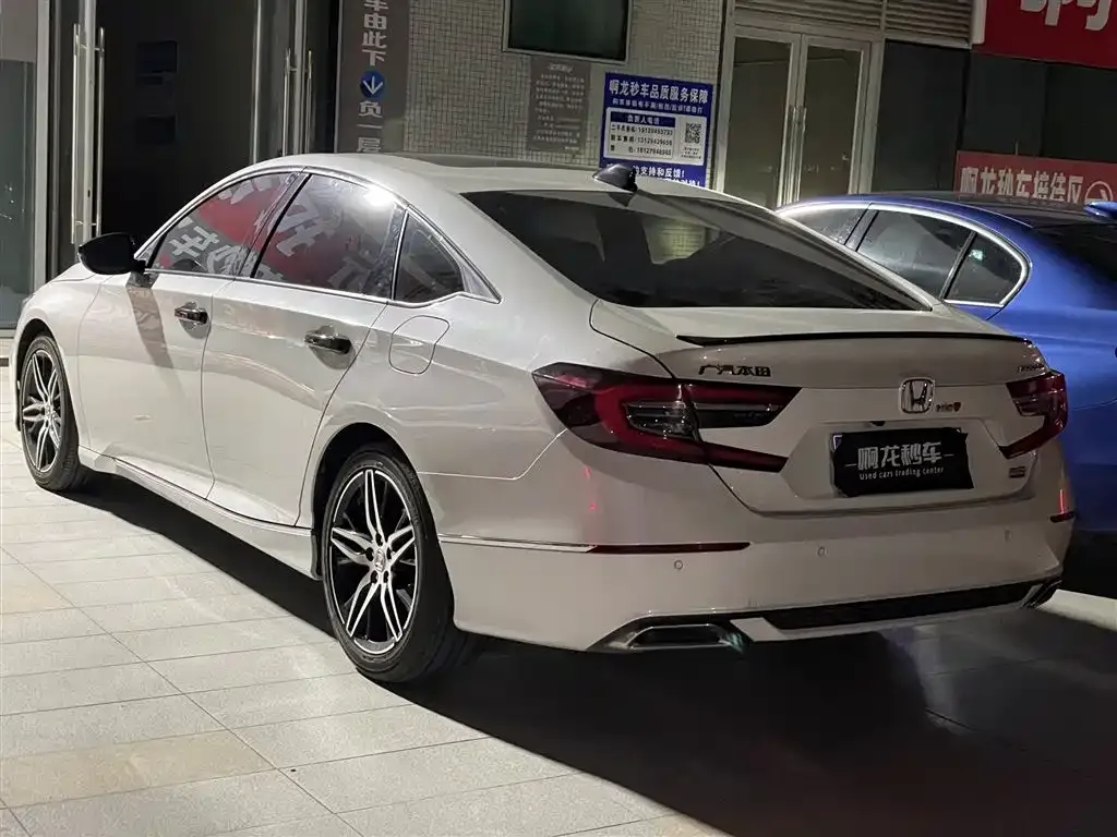 Honda Accord 2023 из CN, фото 2