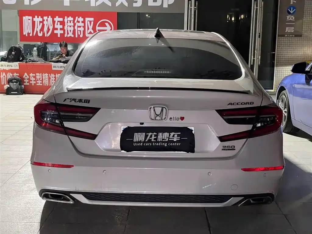 Honda Accord 2023 из CN, фото 10