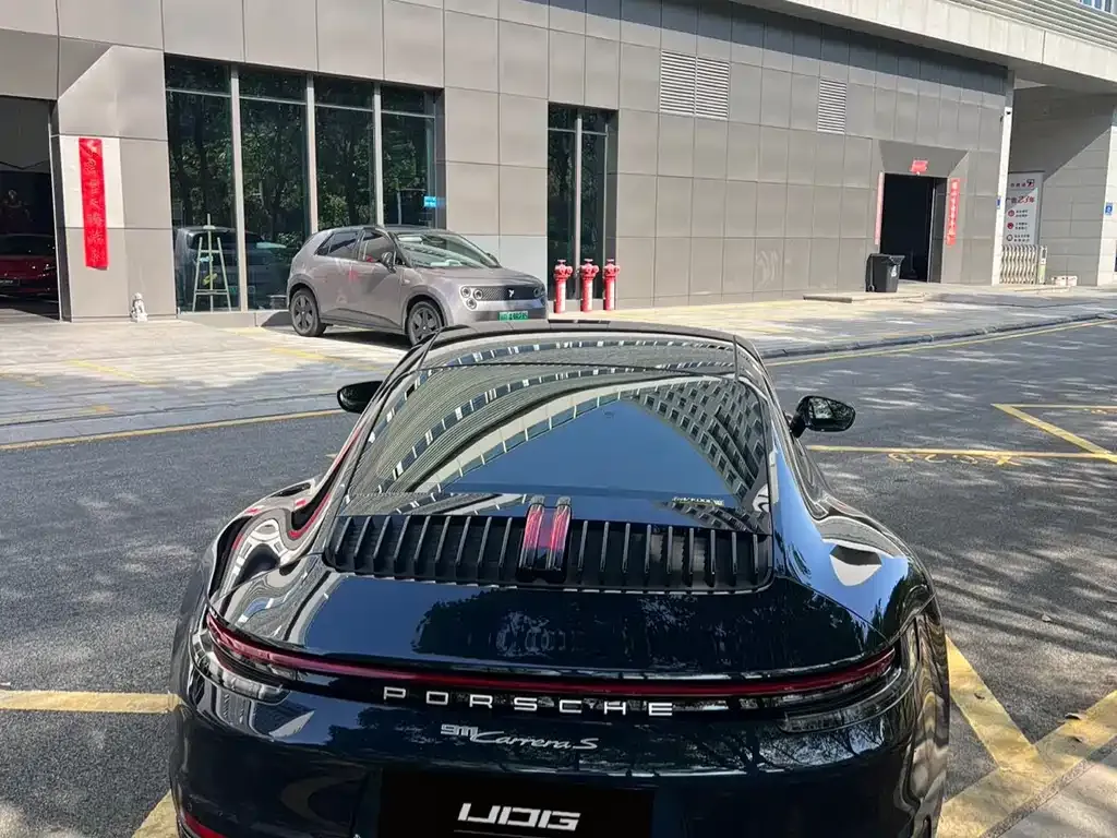 Porsche 911 2023 из CN, фото 7