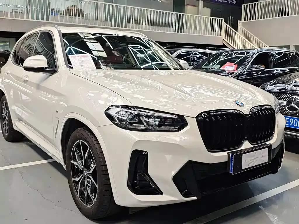 BMW X3 — фото 10