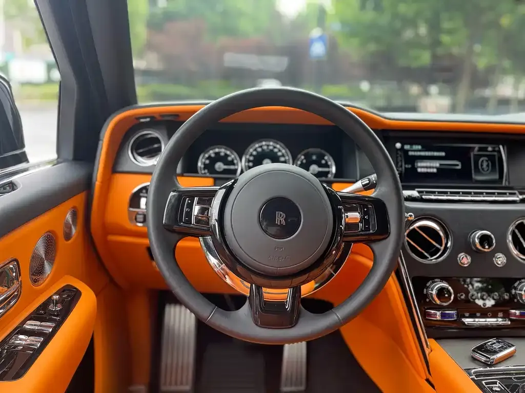 Rolls-Royce Cullinan 2021 из CN, фото 4