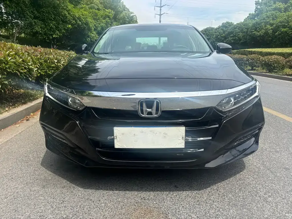 Honda Accord — фото 5