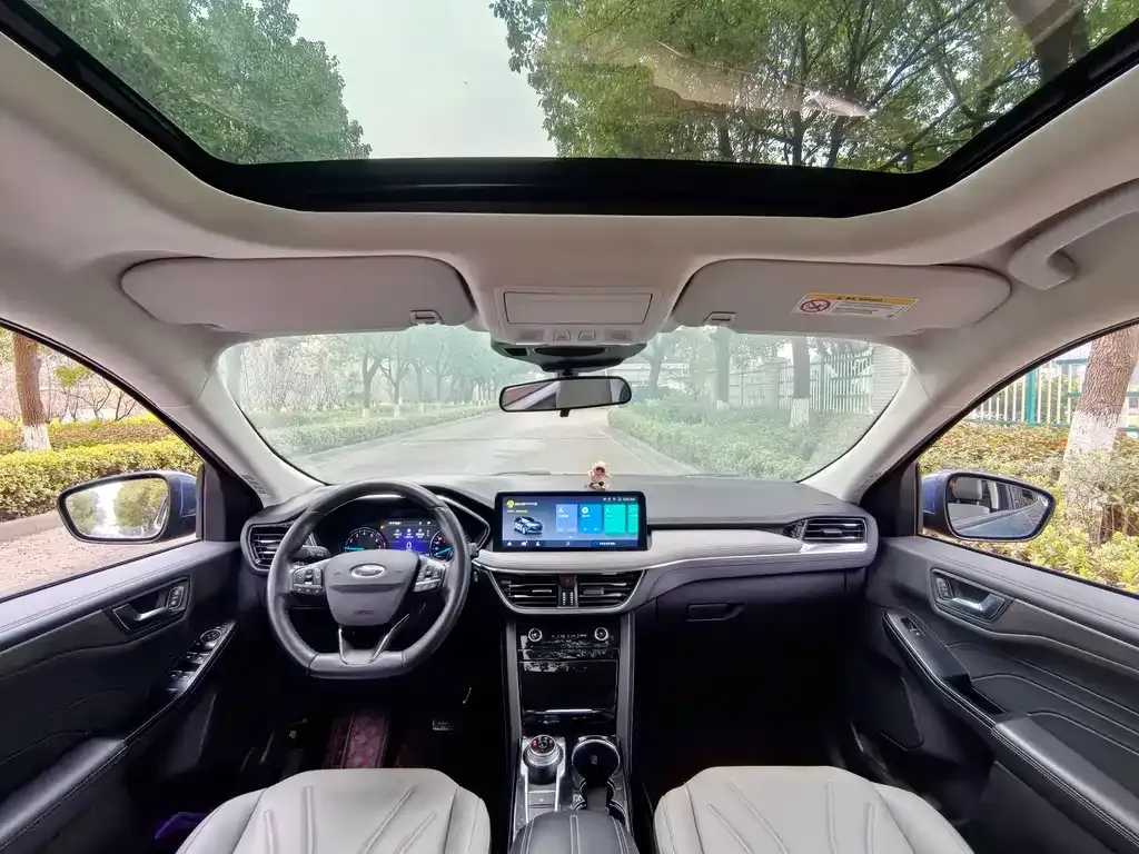 Ford Escape 2021 из CN, фото 8